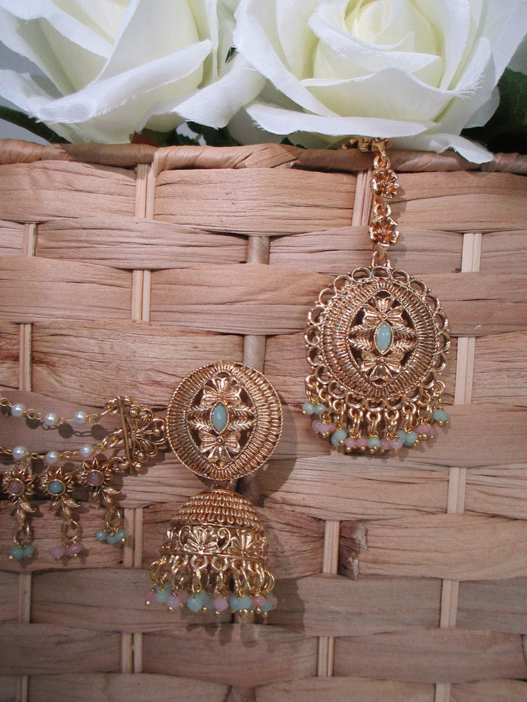 Nyra Earring Set