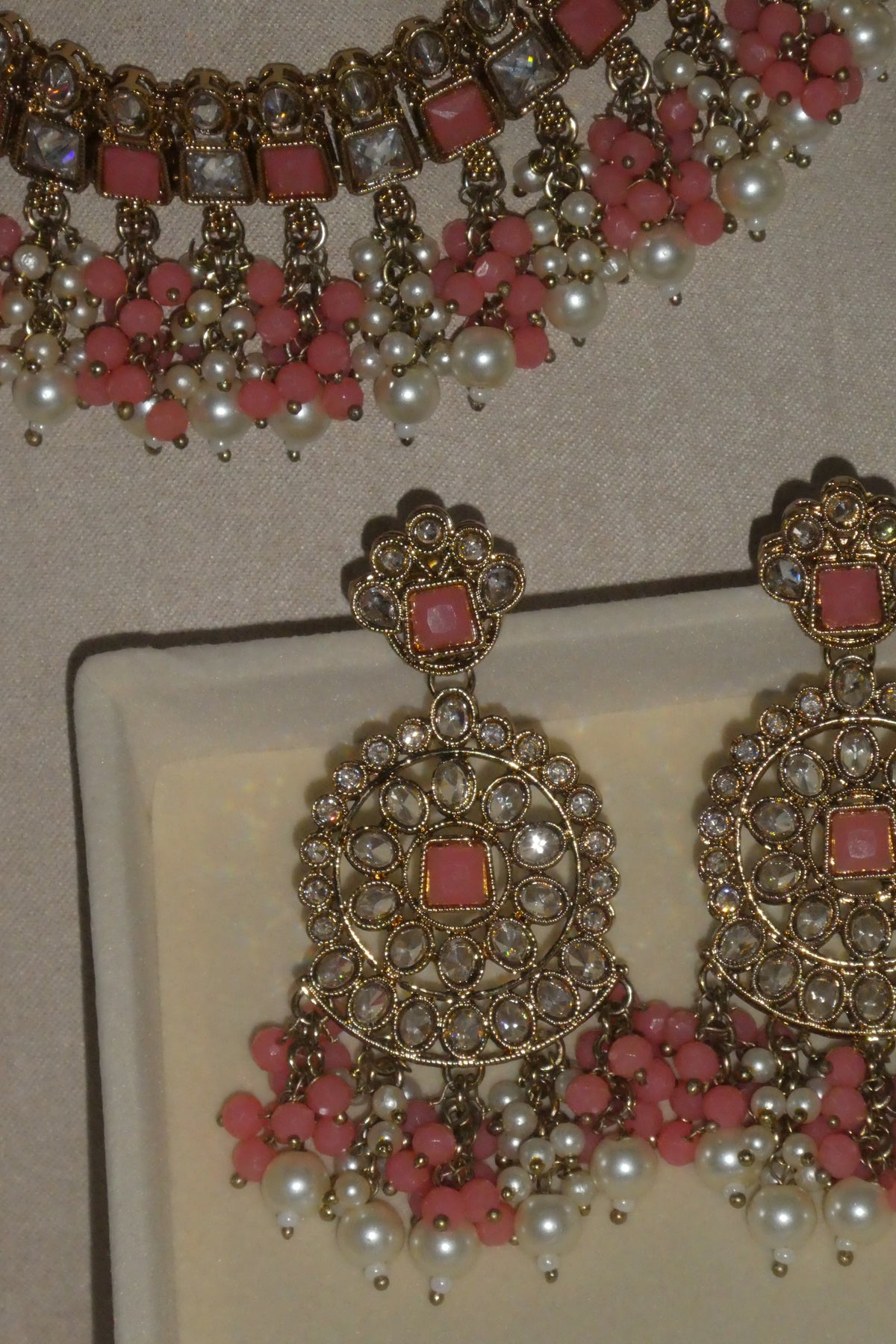 Arya Necklace Set