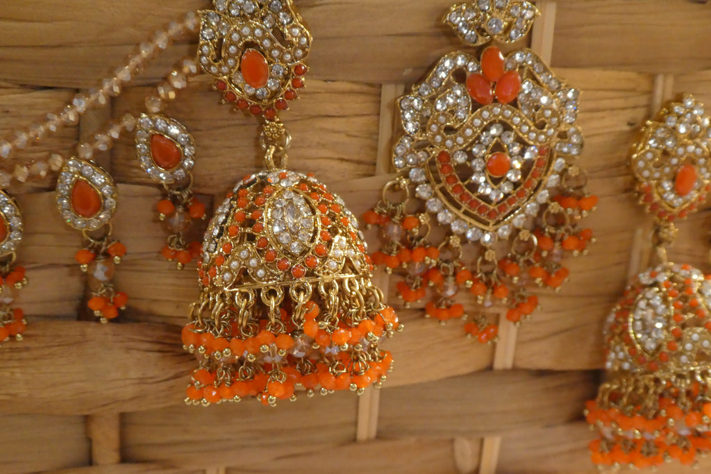 Tavisha Earring Set