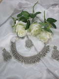 Esha Necklace Set