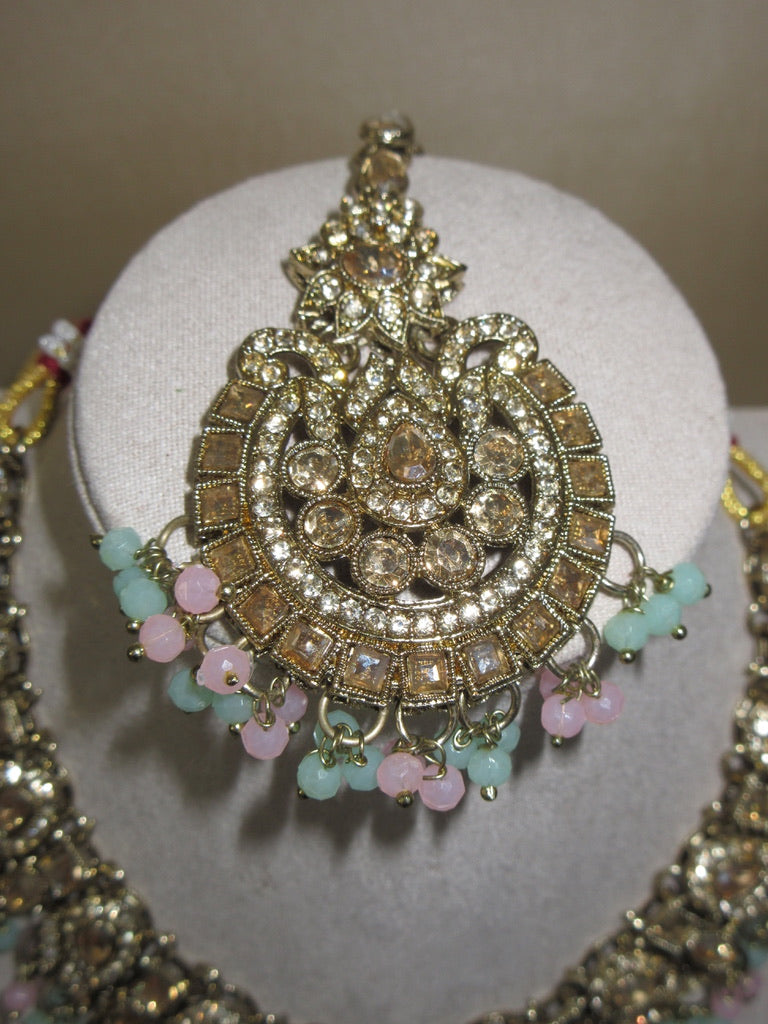 Zivika Necklace Set