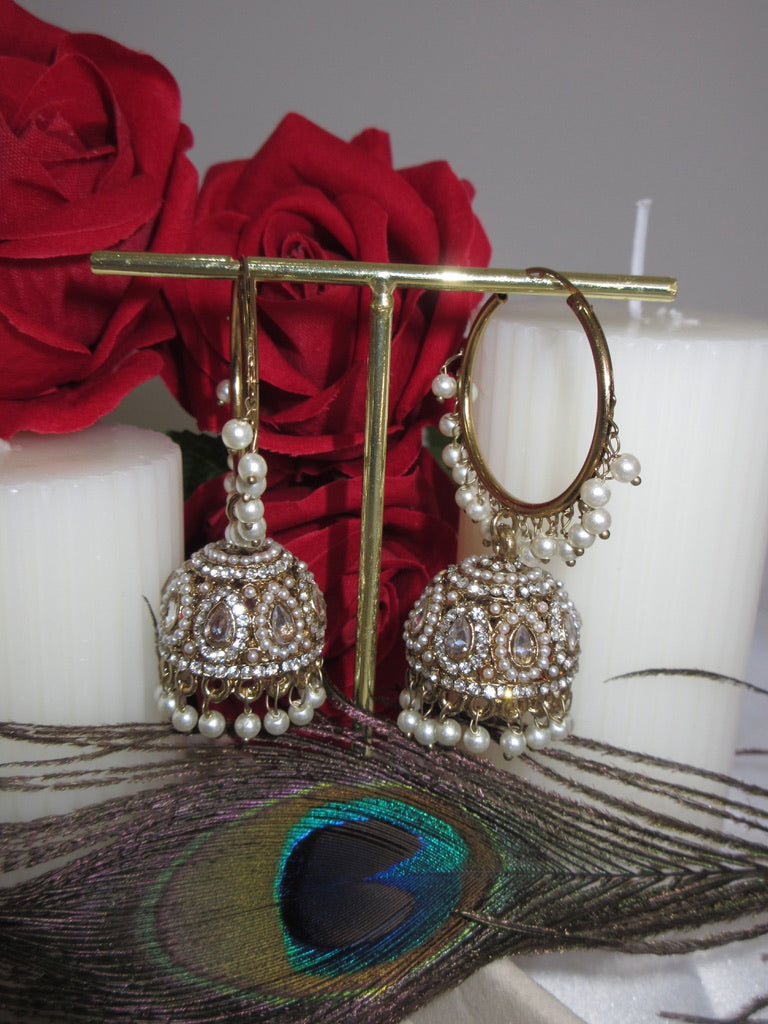 Kairavi Earring Set