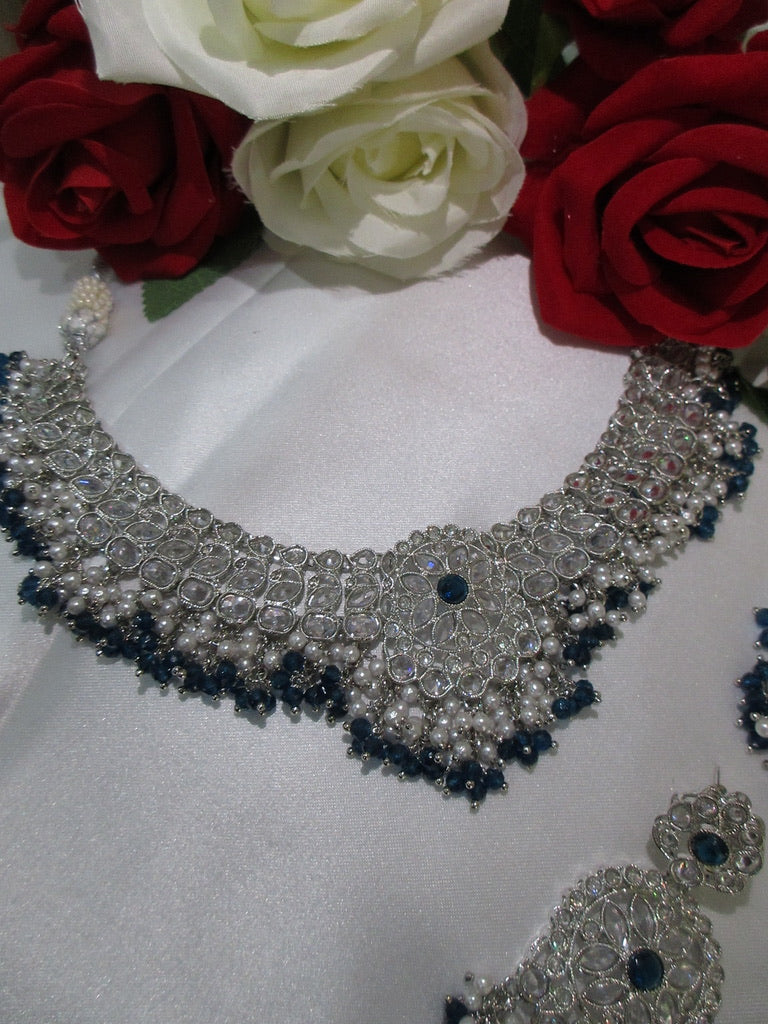 Raina Necklace Set
