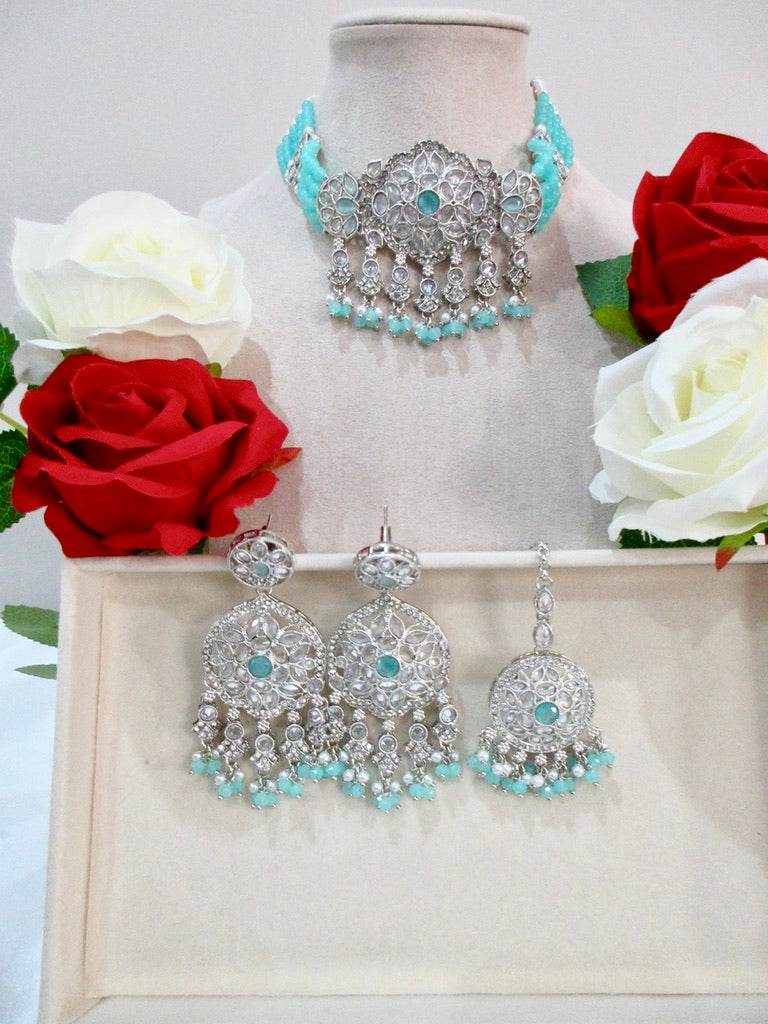 Kyra Necklace Set