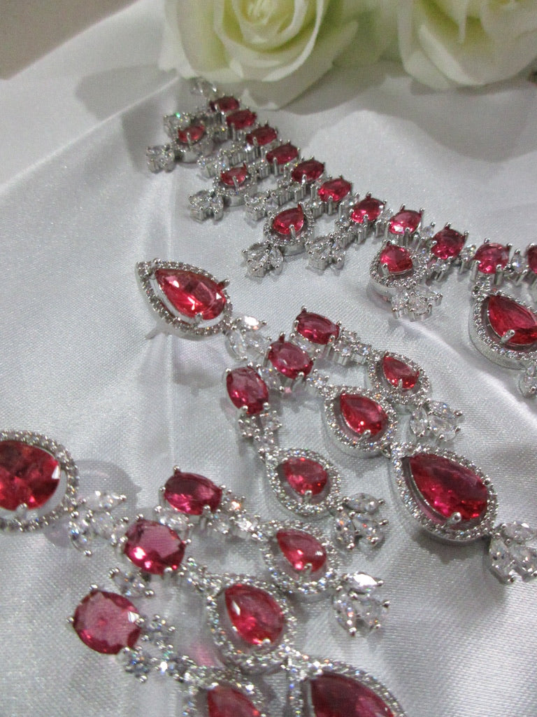 Jasmine Necklcae Set