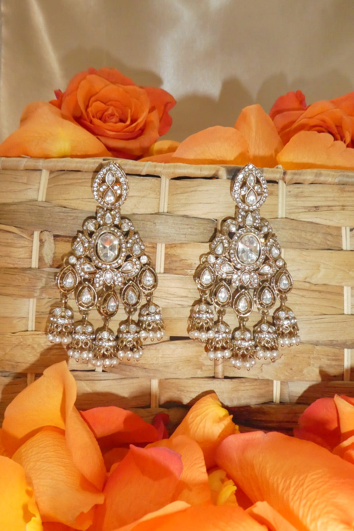 Yara Earring Set