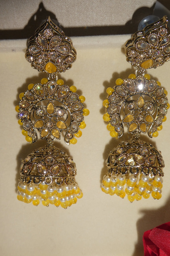 Radhika Earring Set