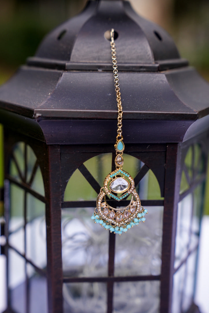 Eira Necklace Set