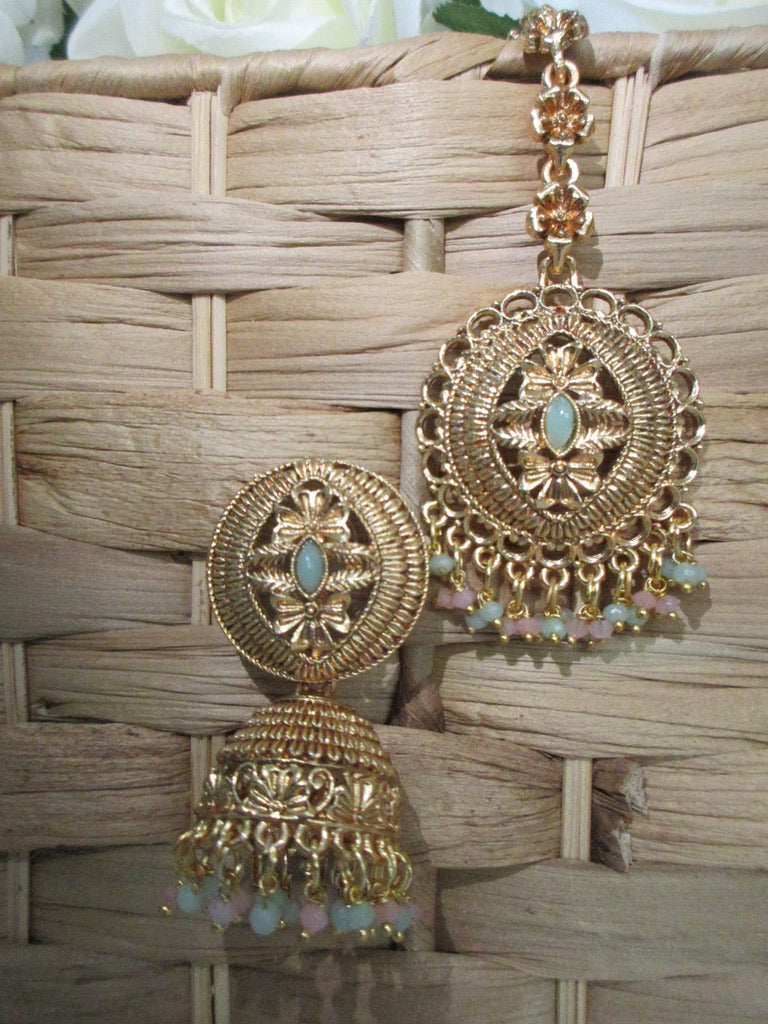Nyra Earring Set