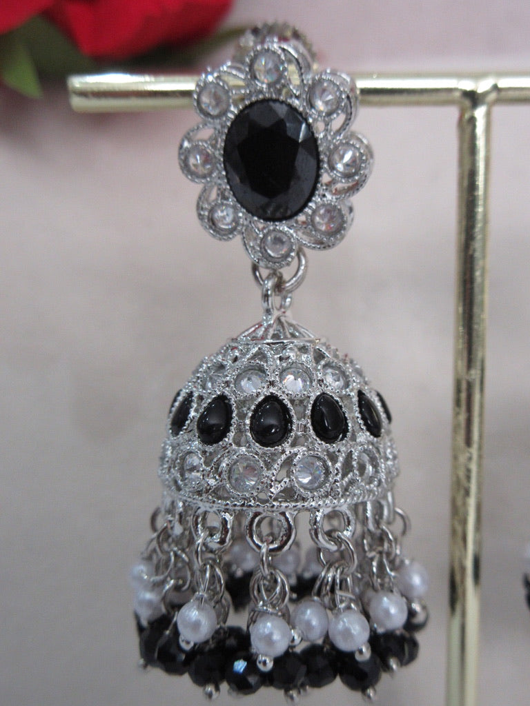 Jivika Earring Set