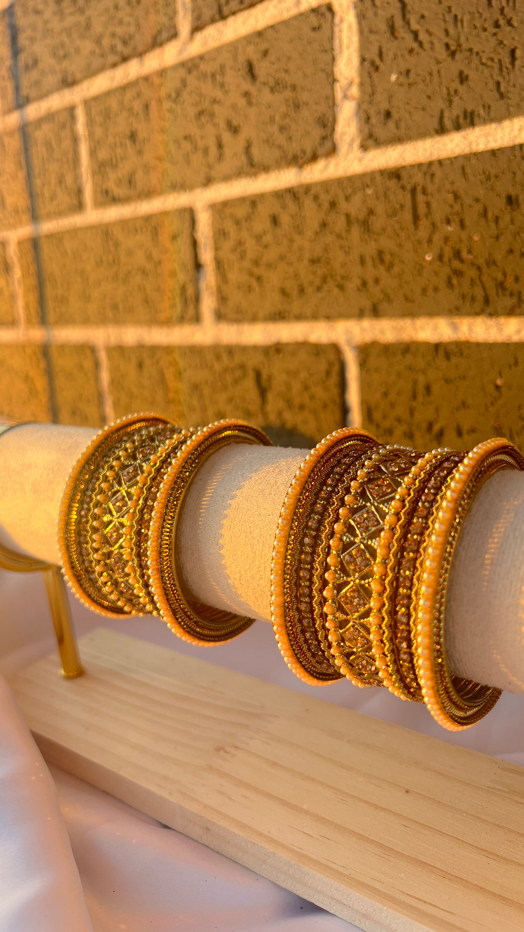 Bulbul Bangle Set