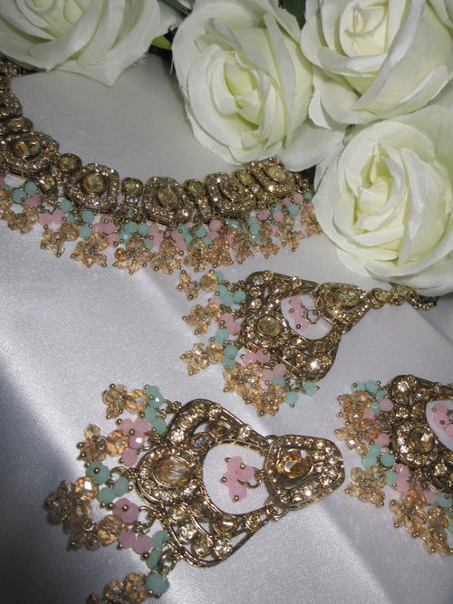 Alina Necklace Set