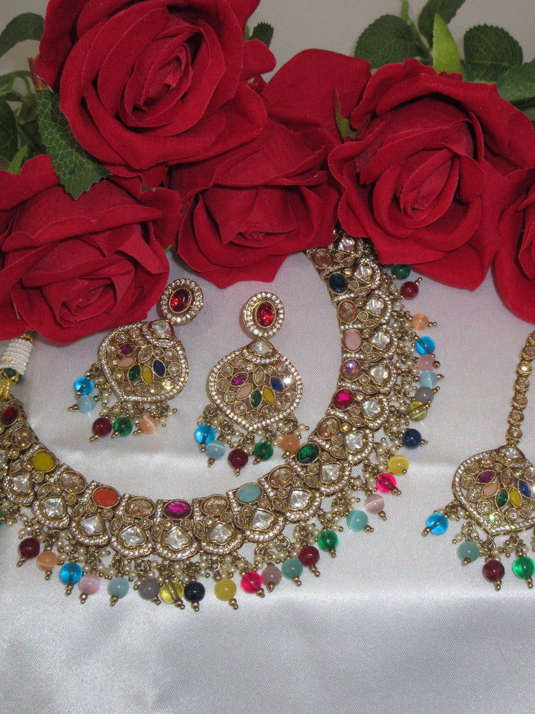 Shruti Necklace Set