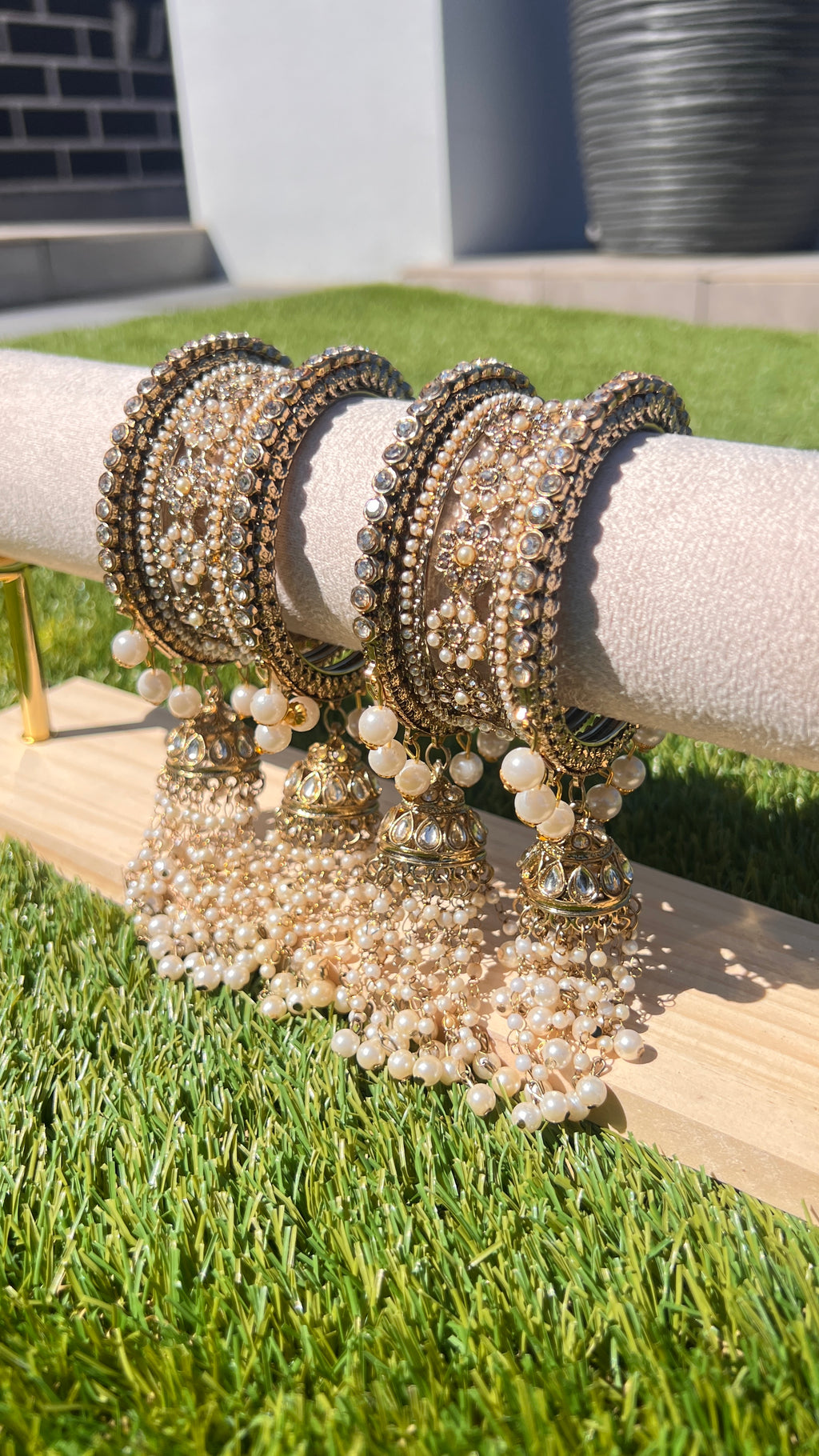 Pari Bangle Set