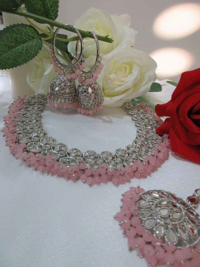 Layla Necklace Set