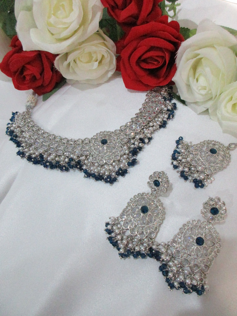 Raina Necklace Set