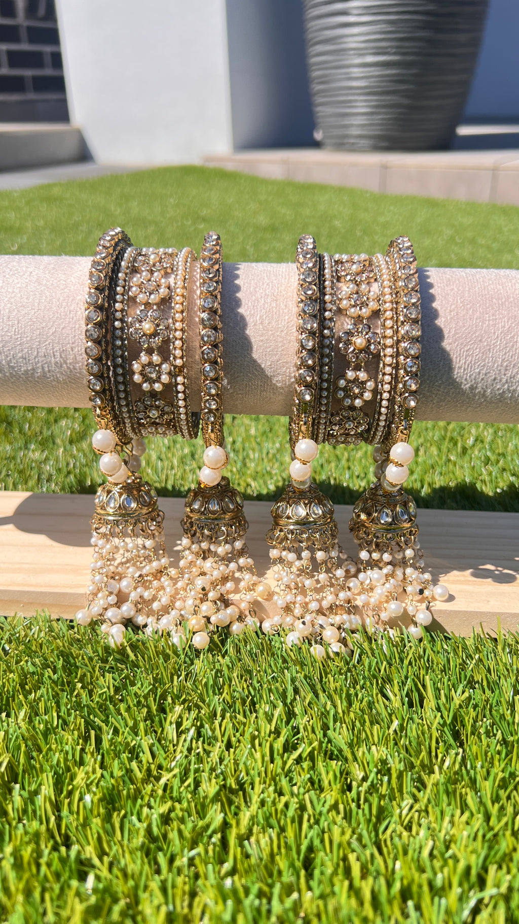 Pari Bangle Set