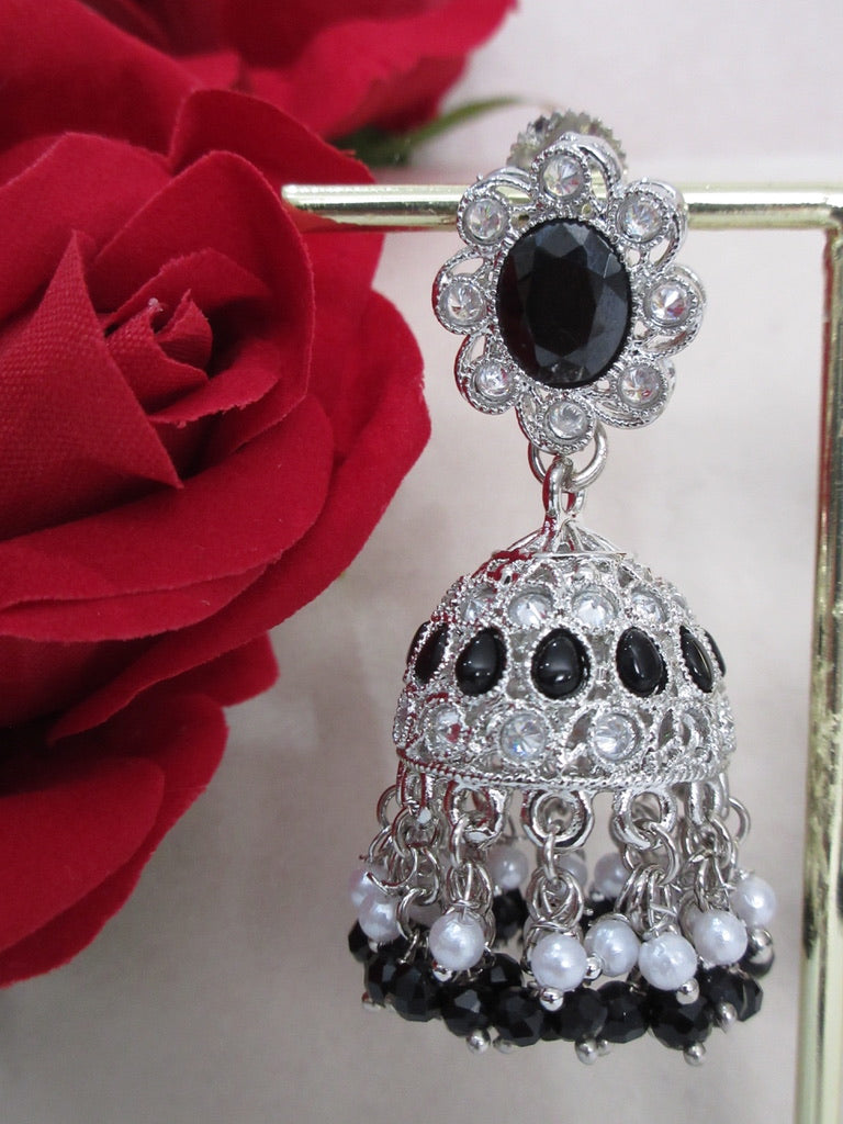 Jivika Earring Set