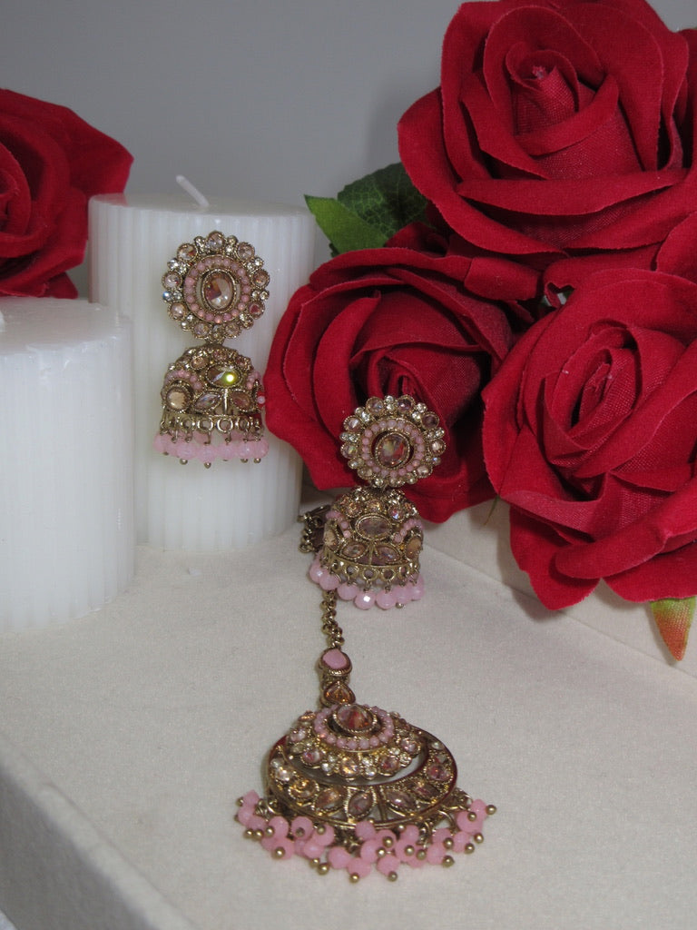 Roshika Earring Set